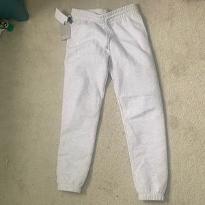 Aritzia TNA Sweatpants